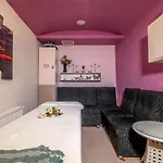 Live Hotel 4*