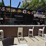 Live Hotel