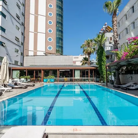 Live Szálloda Antalya