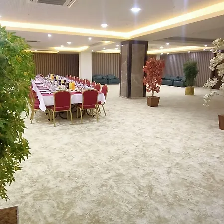 Hotel Live