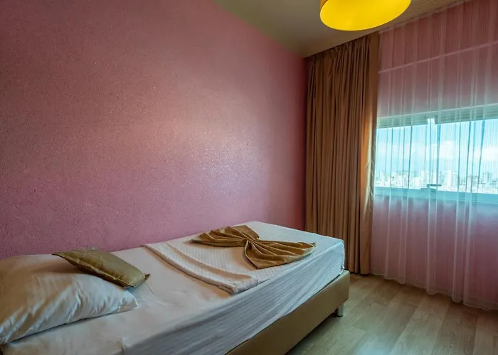 Live Szálloda 4*