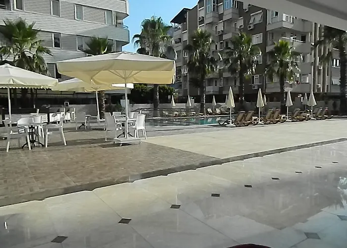 Szálloda Live Antalya