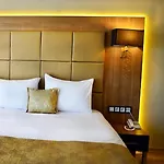 Live Otel