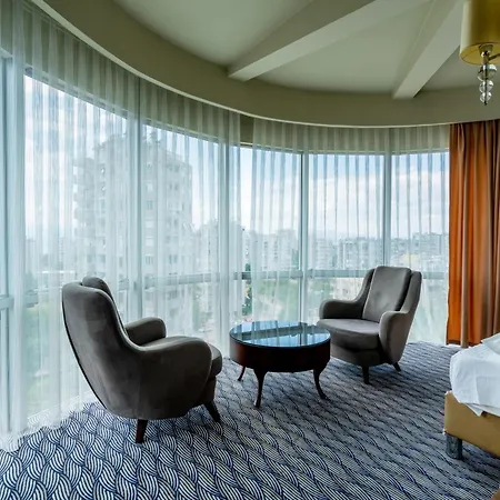 Live Hotel
