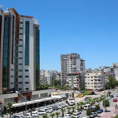 Hotell Live